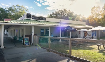 GG's Restaurant & Bar